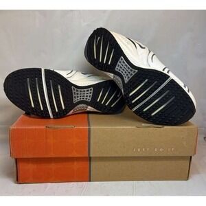 Nike A Repetr 3/4 HI Sneakers White/Black/Silver Womens Size 9 (171542-101)